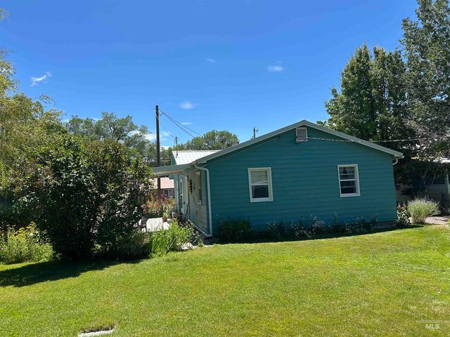 604 8th Ave E, Jerome, ID 83338