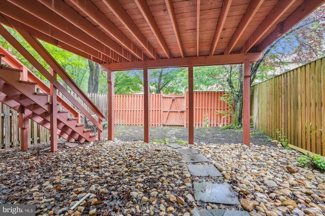 10903 PEBBLE RUN DR, Silver Spring, MD 20902