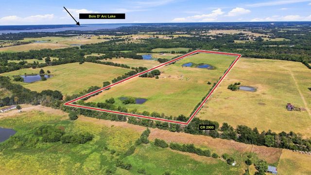878 County Road 2900, Dodd City, TX 75438