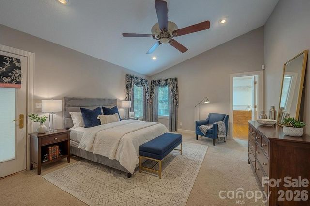 5 Kari Circle, Candler, NC 28715