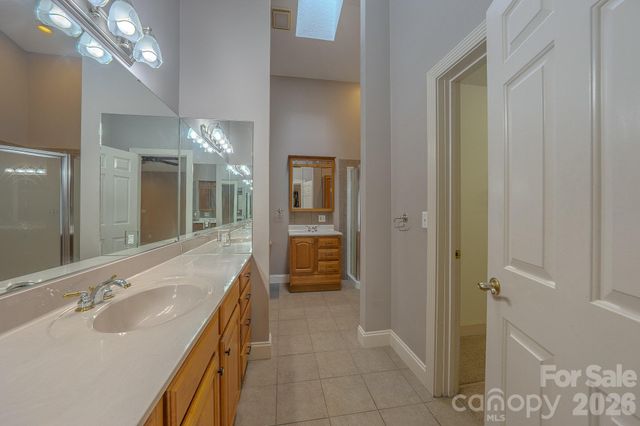5 Kari Circle, Candler, NC 28715