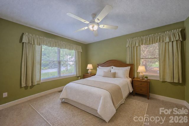 5 Kari Circle, Candler, NC 28715