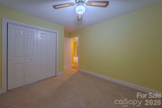 5 Kari Circle, Candler, NC 28715