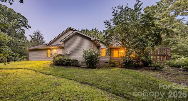 5 Kari Circle, Candler, NC 28715
