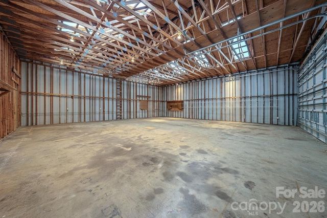 5 Kari Circle, Candler, NC 28715