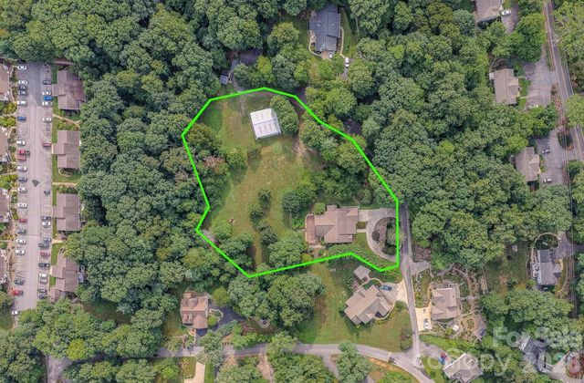 5 Kari Circle, Candler, NC 28715