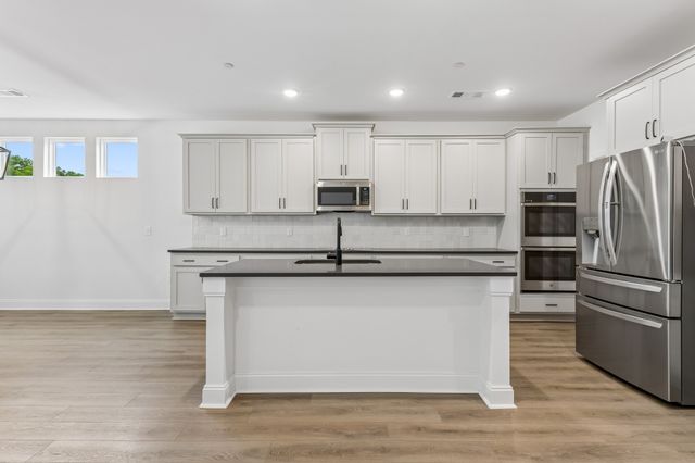 122 Cannonade Ct, Smyrna, TN 37167