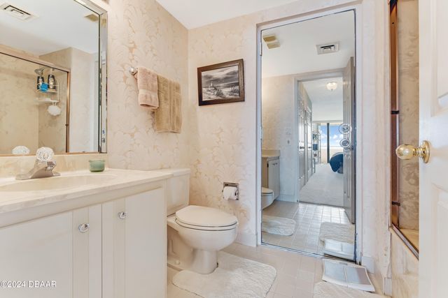 901 S Atlantic Ave Apt 102, Ormond Beach, FL 32176
