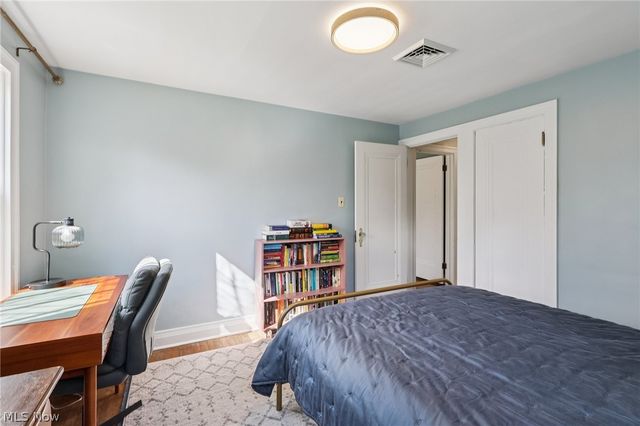 141 Melbourne Avenue, Akron, OH 44313