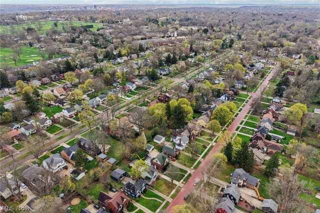 141 Melbourne Avenue, Akron, OH 44313