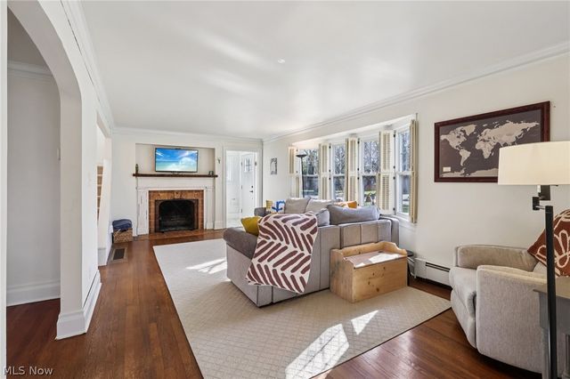 141 Melbourne Avenue, Akron, OH 44313