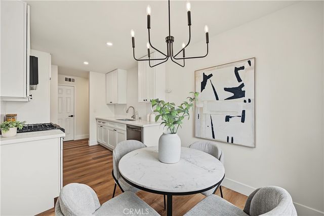 700 W La Veta Avenue N5, Orange, CA 92868