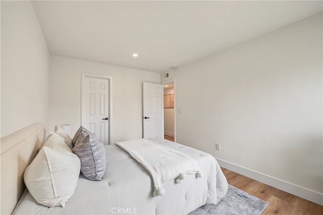 700 W La Veta Avenue N5, Orange, CA 92868