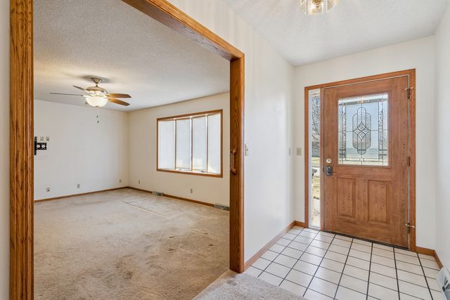 1533 2nd Avenue, Camanche, IA 52730