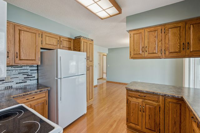 1533 2nd Avenue, Camanche, IA 52730