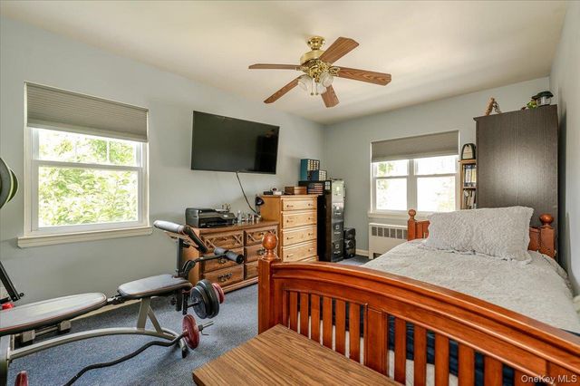 2015 Narragansett Avenue, Bronx, NY 10461