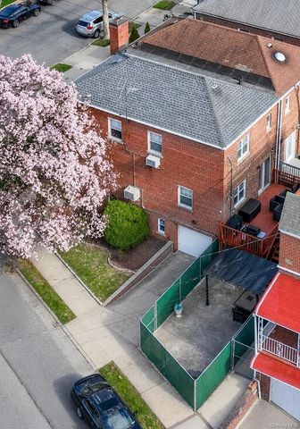 2015 Narragansett Avenue, Bronx, NY 10461