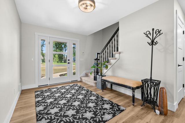 5217 Green Pine Lane, Kalamazoo, MI 49009