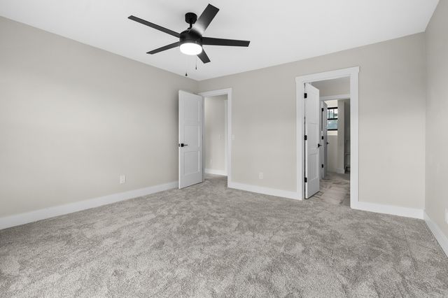 5217 Green Pine Lane, Kalamazoo, MI 49009