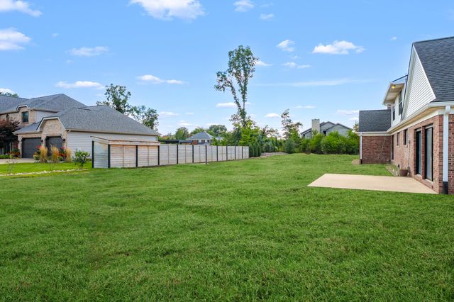 5217 Green Pine Lane, Kalamazoo, MI 49009