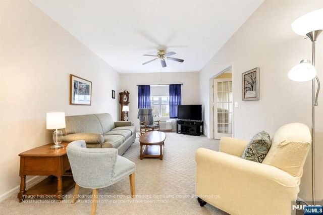 6412 Richmond Road 412, West Milford, NJ 07480