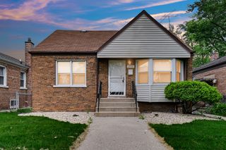 12755 S PARNELL Street, Chicago, IL 60628