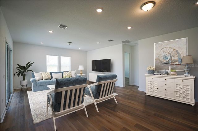 2 TREE HOUSE DRIVE, Palm Coast, FL 32137