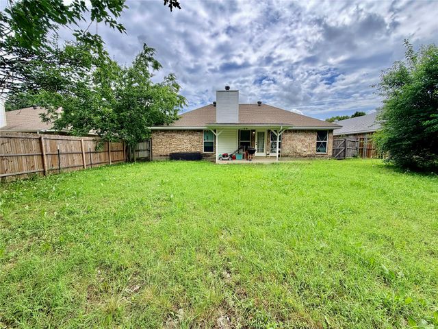 3228 N Bell Avenue, Denton, TX 76207