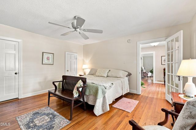 119 N College Street, Youngsville, NC 27596