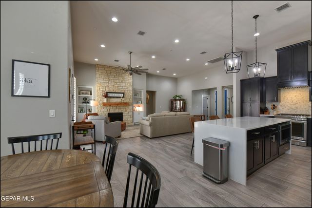 7431 SIDEWINDER BEND, El Paso, TX 79911