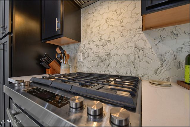 7431 SIDEWINDER BEND, El Paso, TX 79911