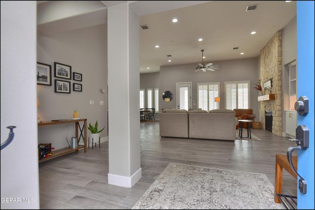 7431 SIDEWINDER BEND, El Paso, TX 79911