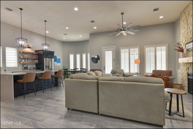 7431 SIDEWINDER BEND, El Paso, TX 79911