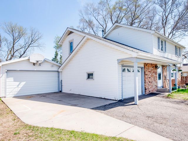 8080 E Point Douglas Road S, Cottage Grove, MN 55016