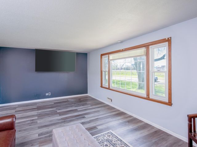 8080 E Point Douglas Road S, Cottage Grove, MN 55016