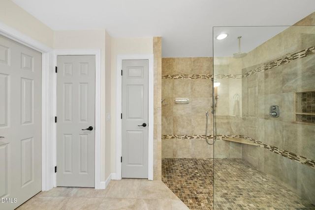 116 E Laurenbrook Court, Cary, NC 27518