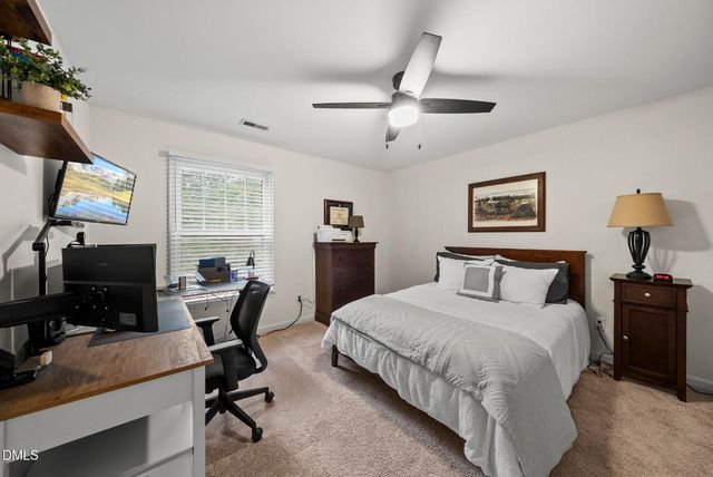 116 E Laurenbrook Court, Cary, NC 27518