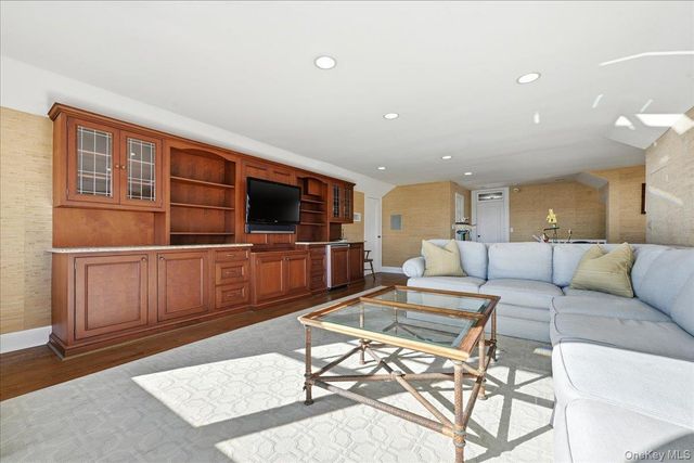 156 Beach 147th Street, Neponsit, NY 11694