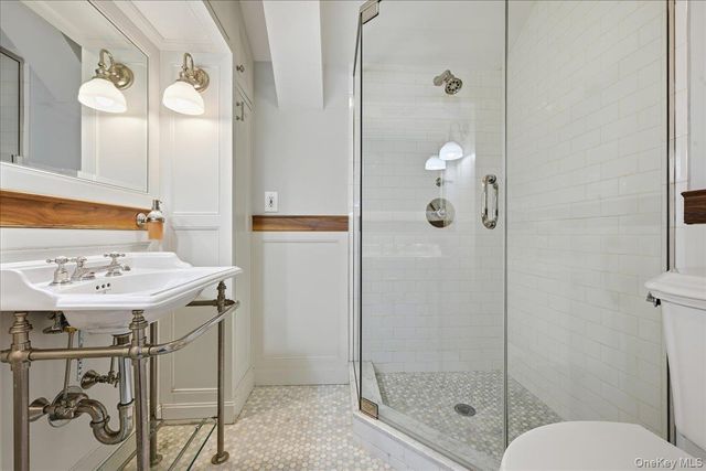 156 Beach 147th Street, Neponsit, NY 11694