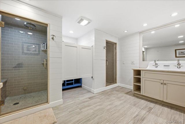 156 Beach 147th Street, Neponsit, NY 11694