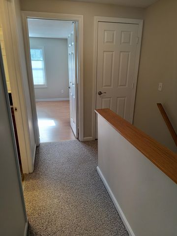 20 Gates Rd Apt 15, Marlborough, NH 03455