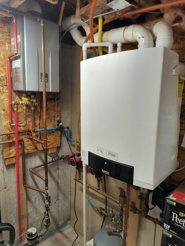 20 Gates Rd Apt 15, Marlborough, NH 03455