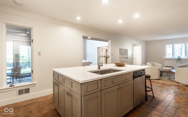 8385 N Illinois Street, Indianapolis, IN 46260