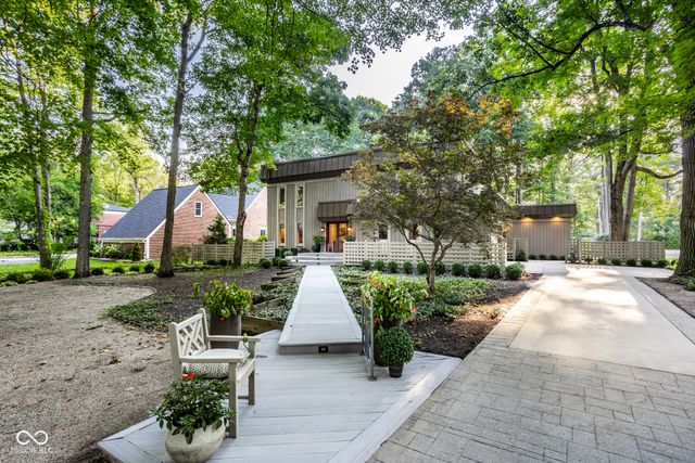 8385 N Illinois Street, Indianapolis, IN 46260