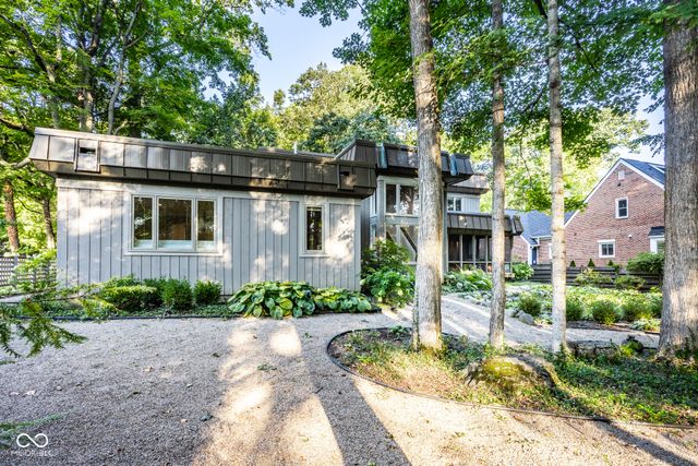 8385 N Illinois Street, Indianapolis, IN 46260