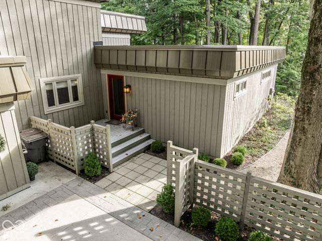 8385 N Illinois Street, Indianapolis, IN 46260