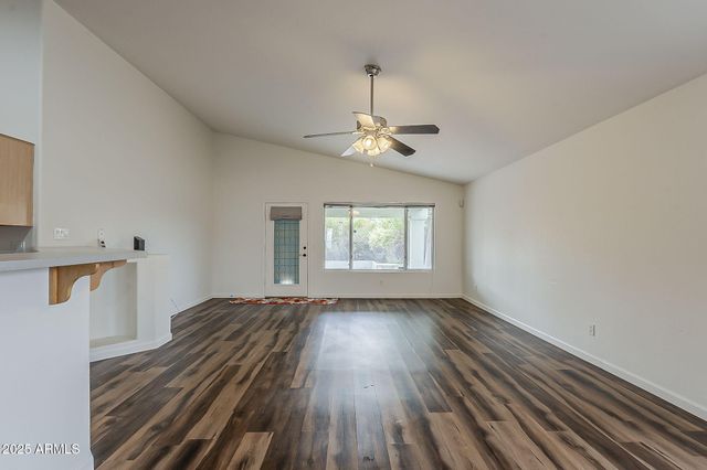 5153 W TOPEKA Drive, Glendale, AZ 85308