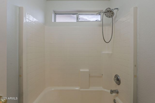 5153 W TOPEKA Drive, Glendale, AZ 85308