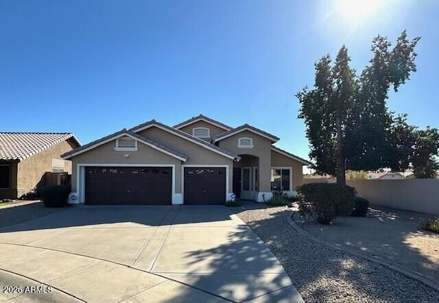 5153 W TOPEKA Drive, Glendale, AZ 85308