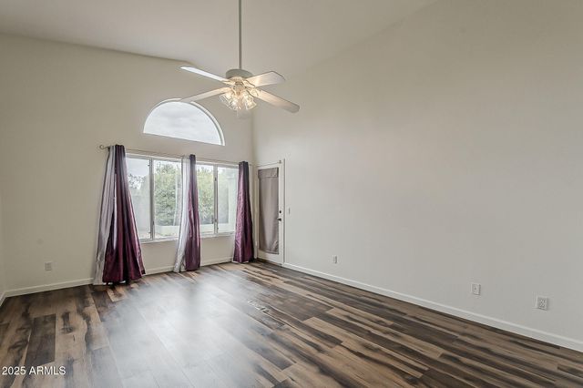 5153 W TOPEKA Drive, Glendale, AZ 85308